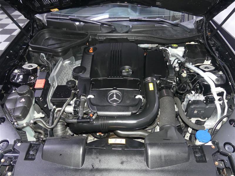 Used 2014 Mercedes-Benz SLK 250 image 12