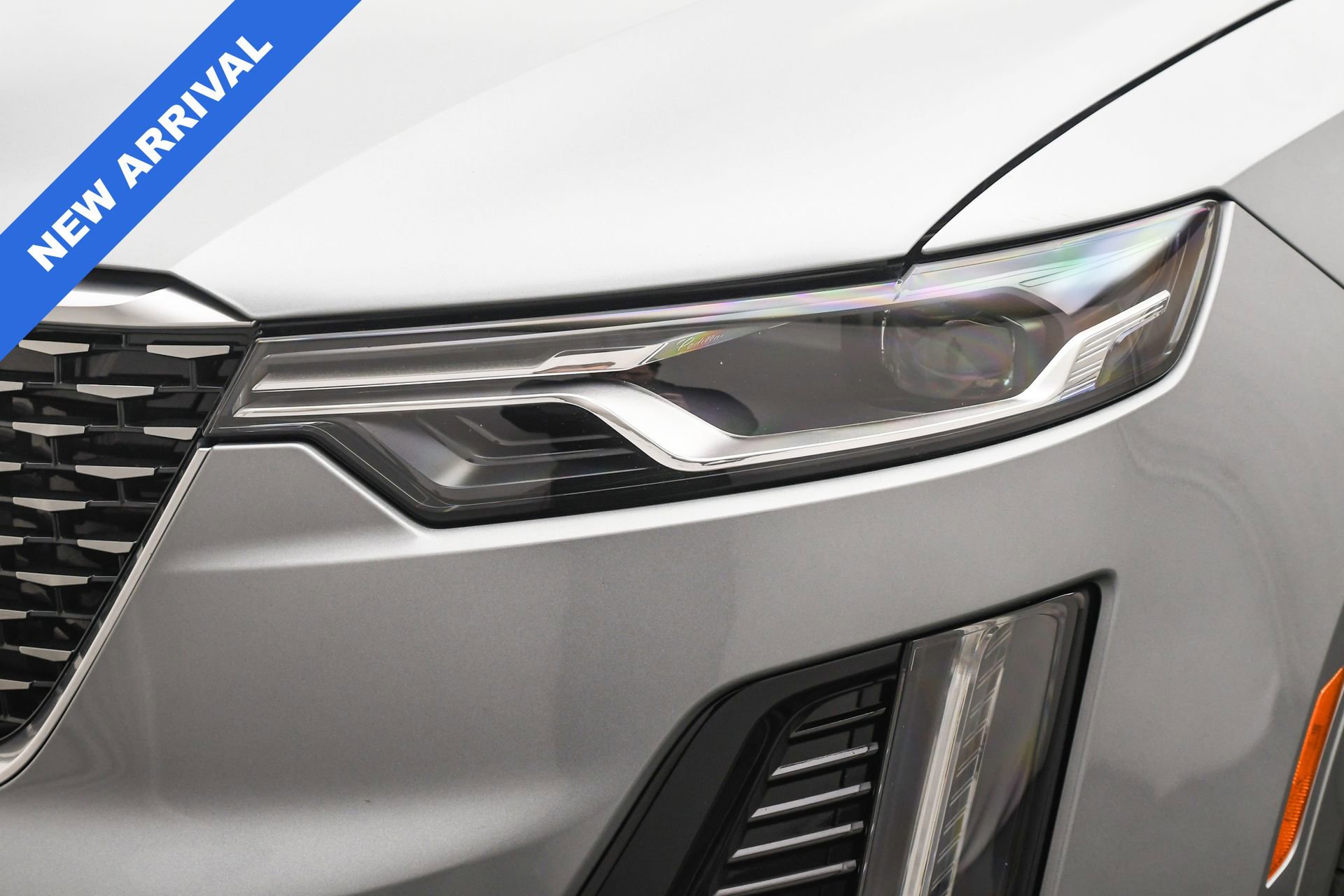 Used 2025 Cadillac XT6 Premium Luxury image 31