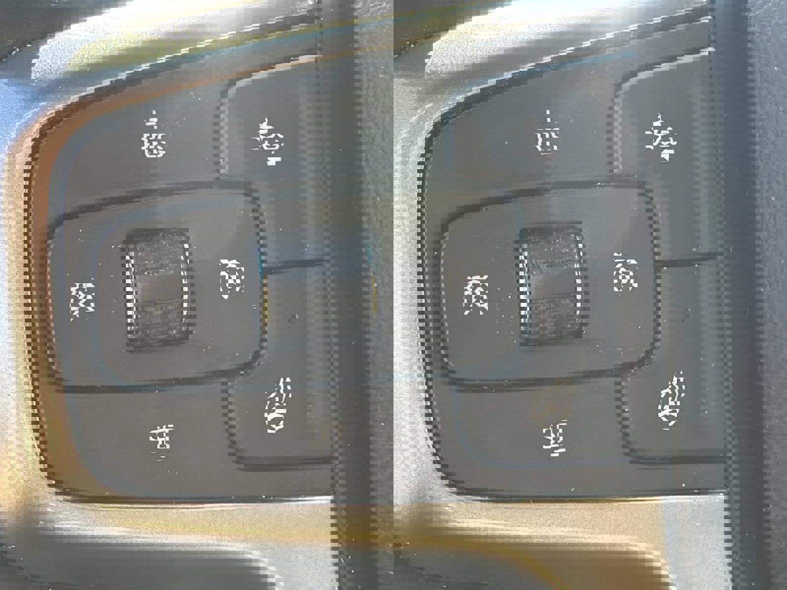 Certified 2025 Chevrolet Silverado 3500 LT image 5