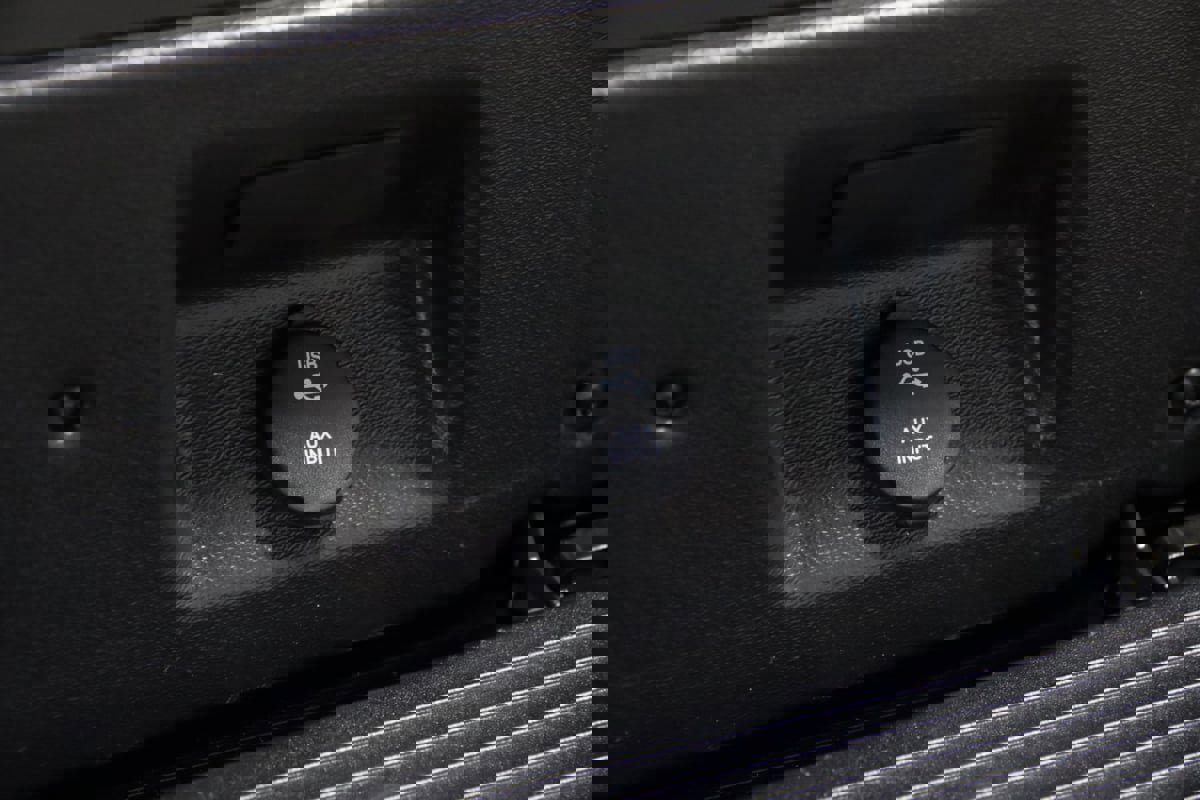 Used 2024 GMC Sierra 3500 Denali Ultimate image 34