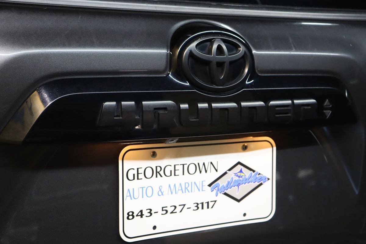 Used 2019 Toyota 4Runner Limited AWD/4WD image 21