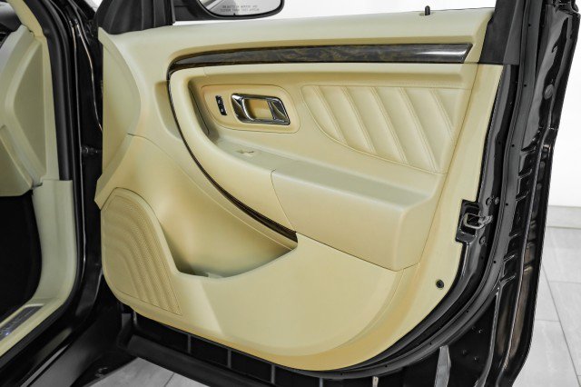 Used 2019 Ford Taurus Limited image 40