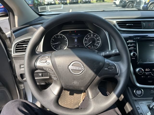 Used 2023 Nissan Murano S AWD/4WD image 13