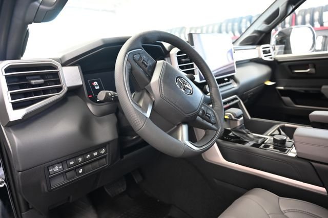New 2026 Toyota Tundra Limited AWD/4WD image 25
