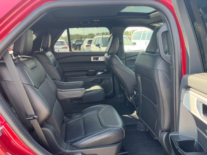 Used 2023 Ford Explorer ST w/ Equipment Group 401A image 10