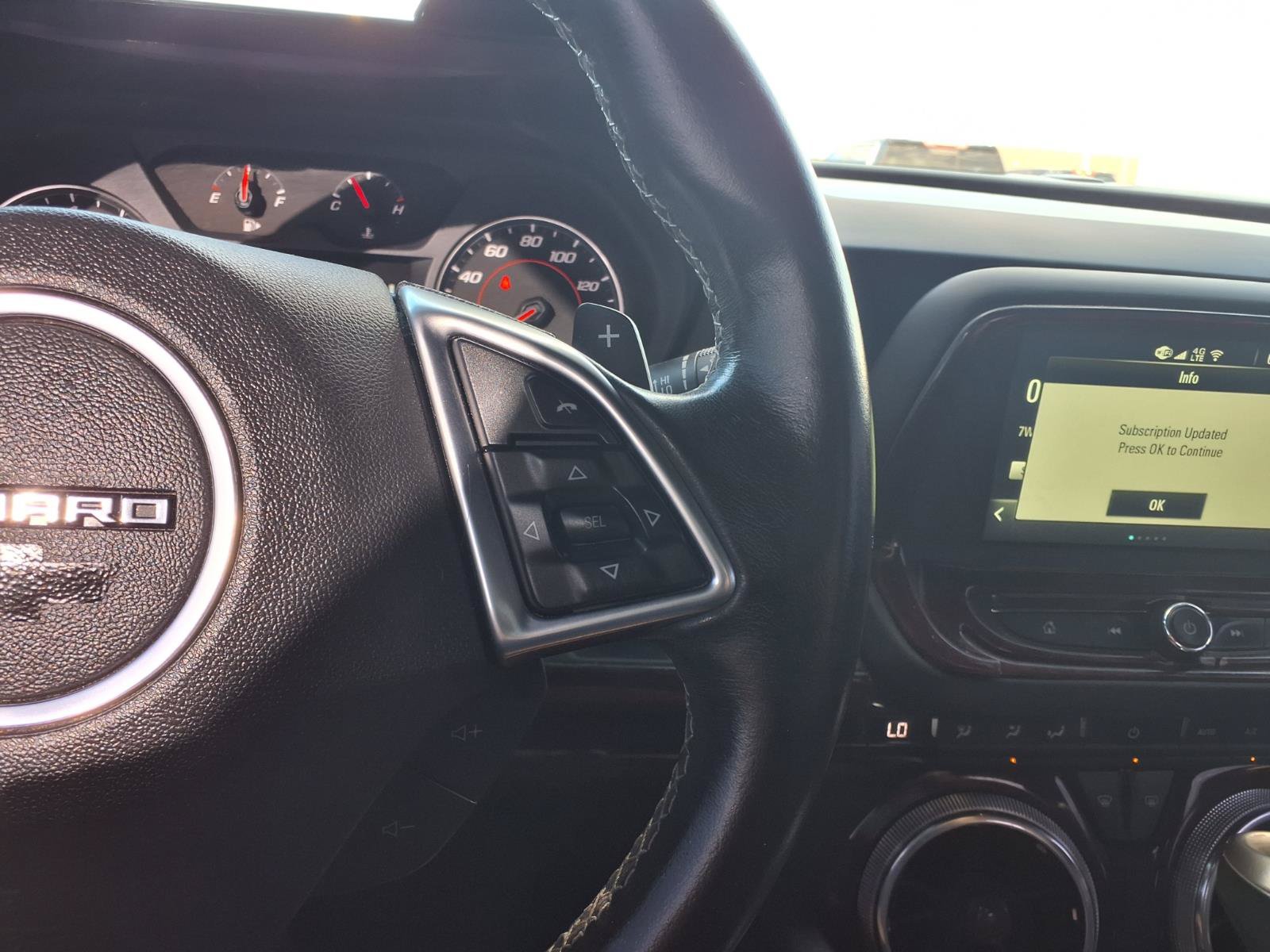 Used 2018 Chevrolet Camaro LT RWD image 18