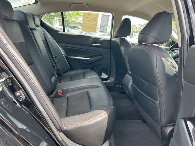 Used 2024 Nissan Altima 2.5 SR FWD image 13