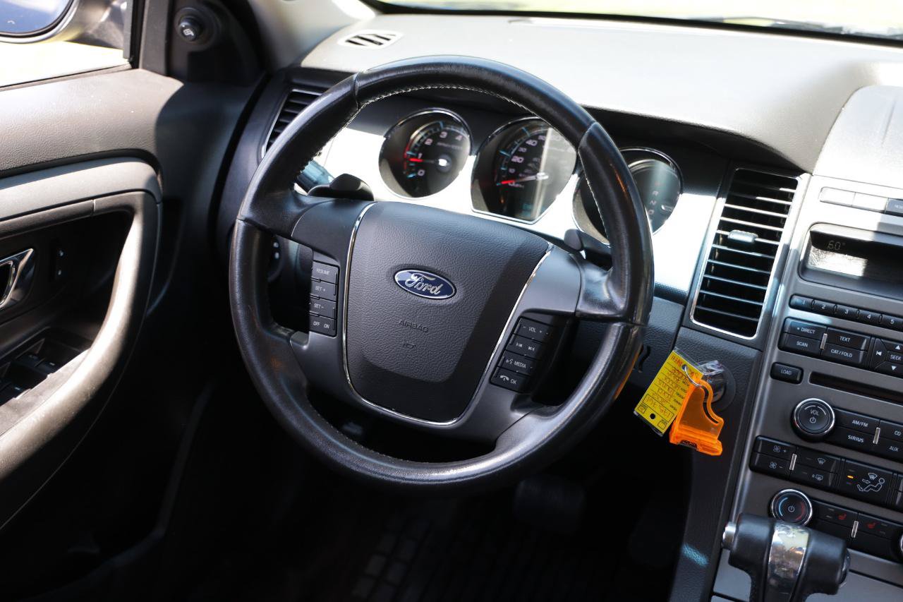 Used 2012 Ford Taurus SEL FWD image 26