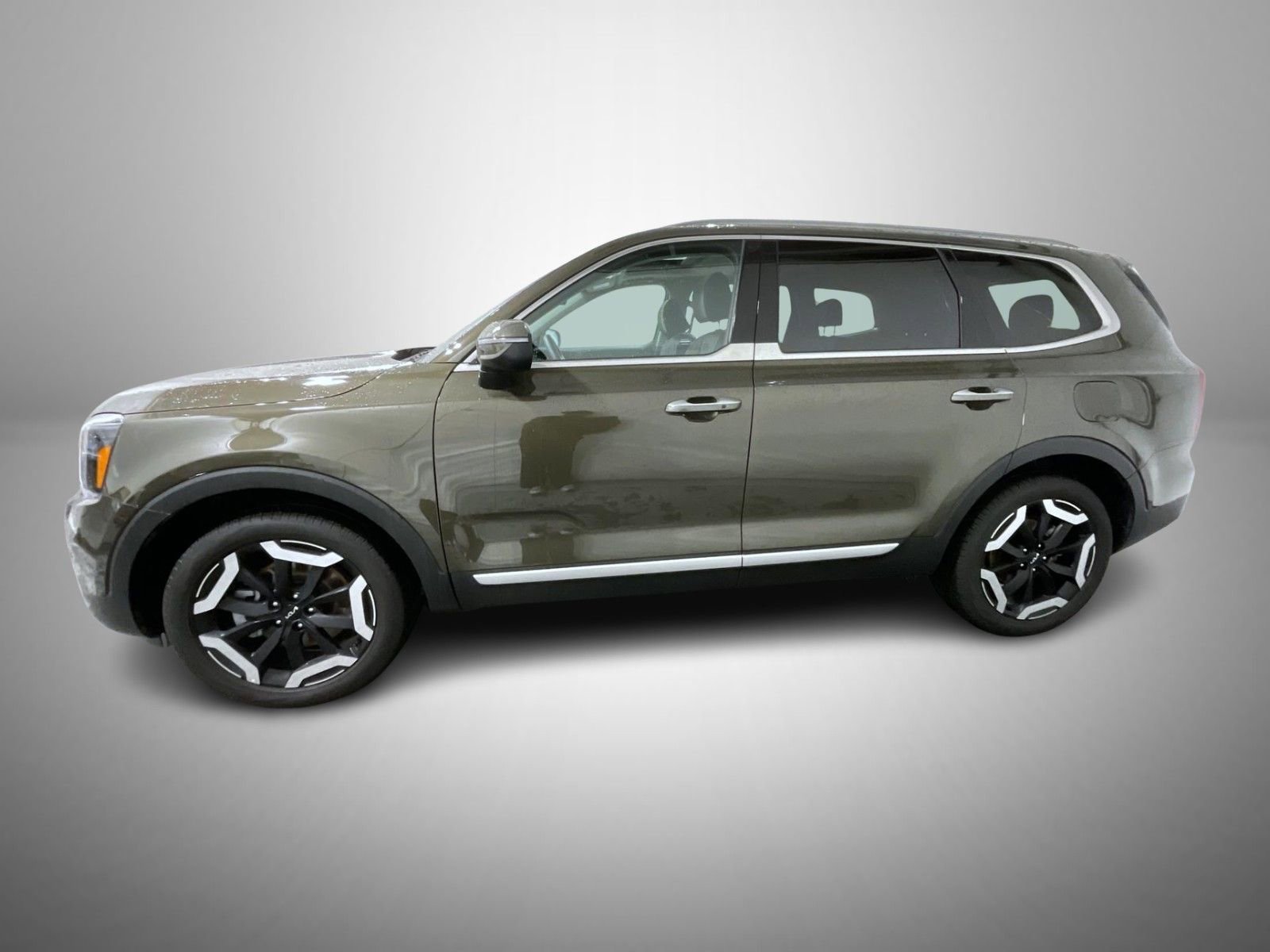 Used 2025 Kia Telluride S AWD/4WD image 8