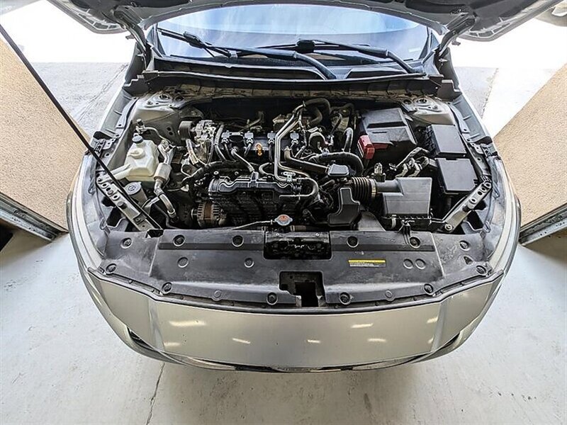 Used 2021 Nissan Altima 2.5 SR w/ SR Premium Package FWD image 17