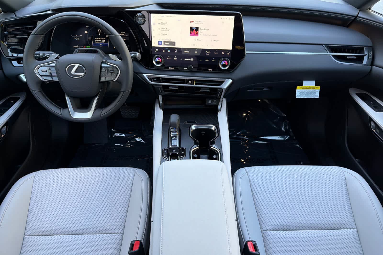 New 2026 Lexus RX 350h AWD/4WD image 3