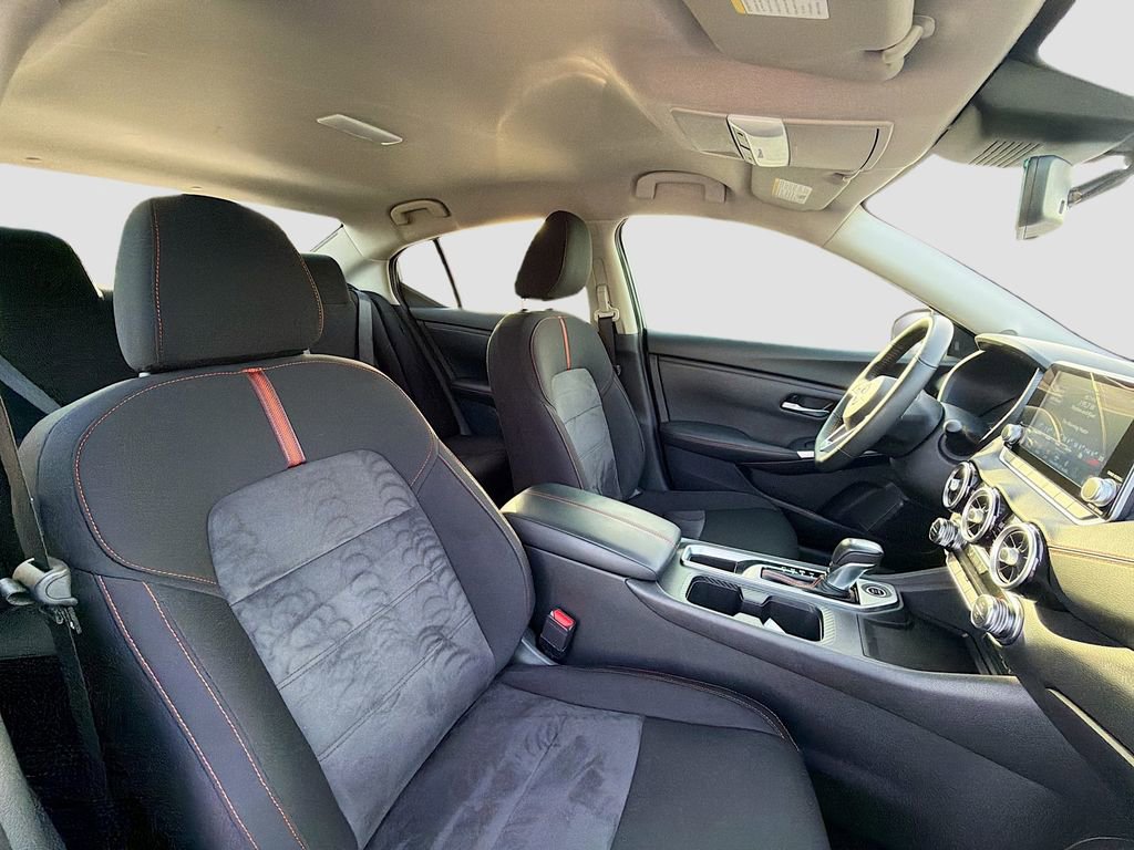 Used 2024 Nissan Sentra SR w/ Trunk Package image 26