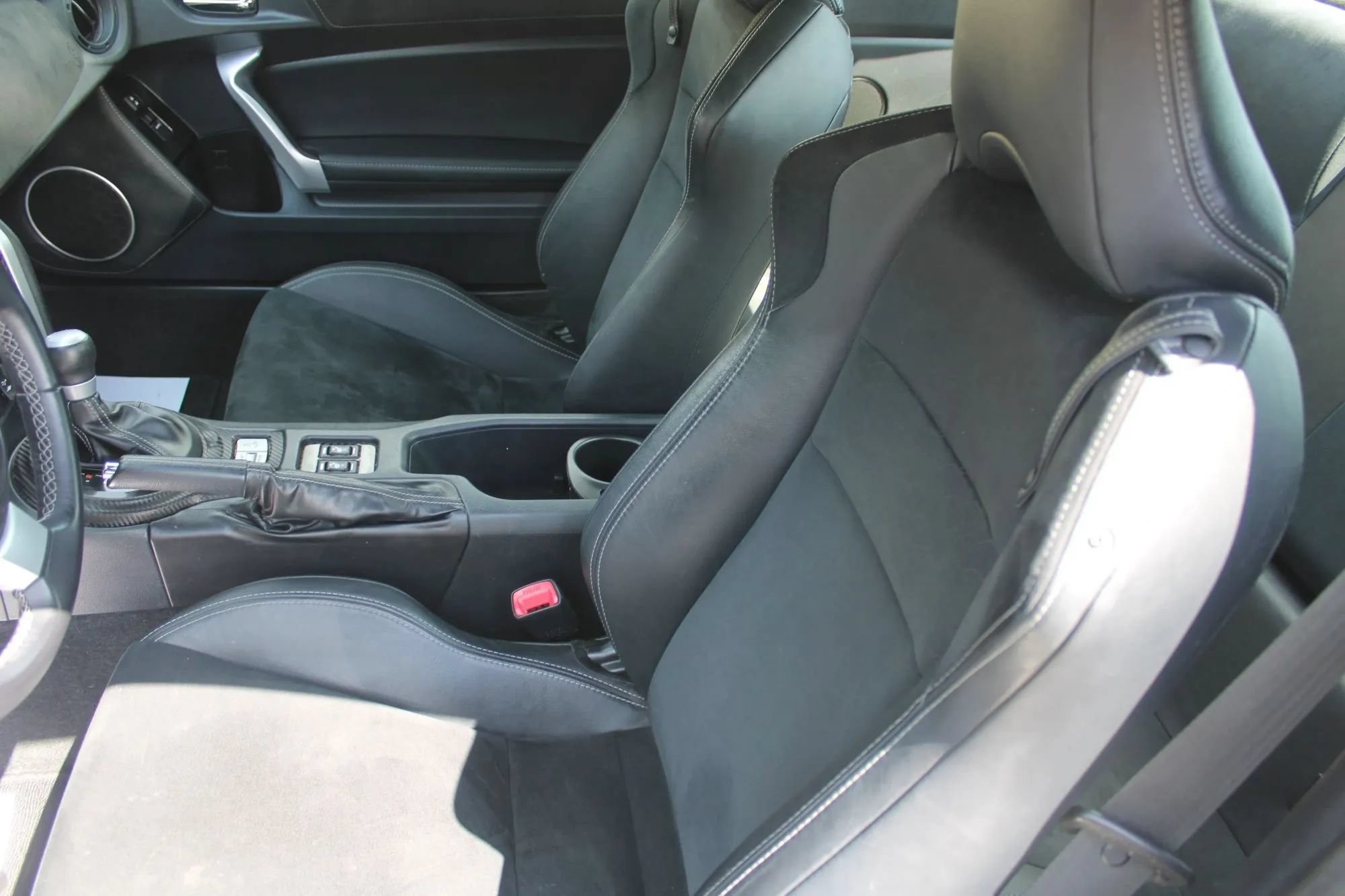 Used 2019 Toyota 86 RWD image 15