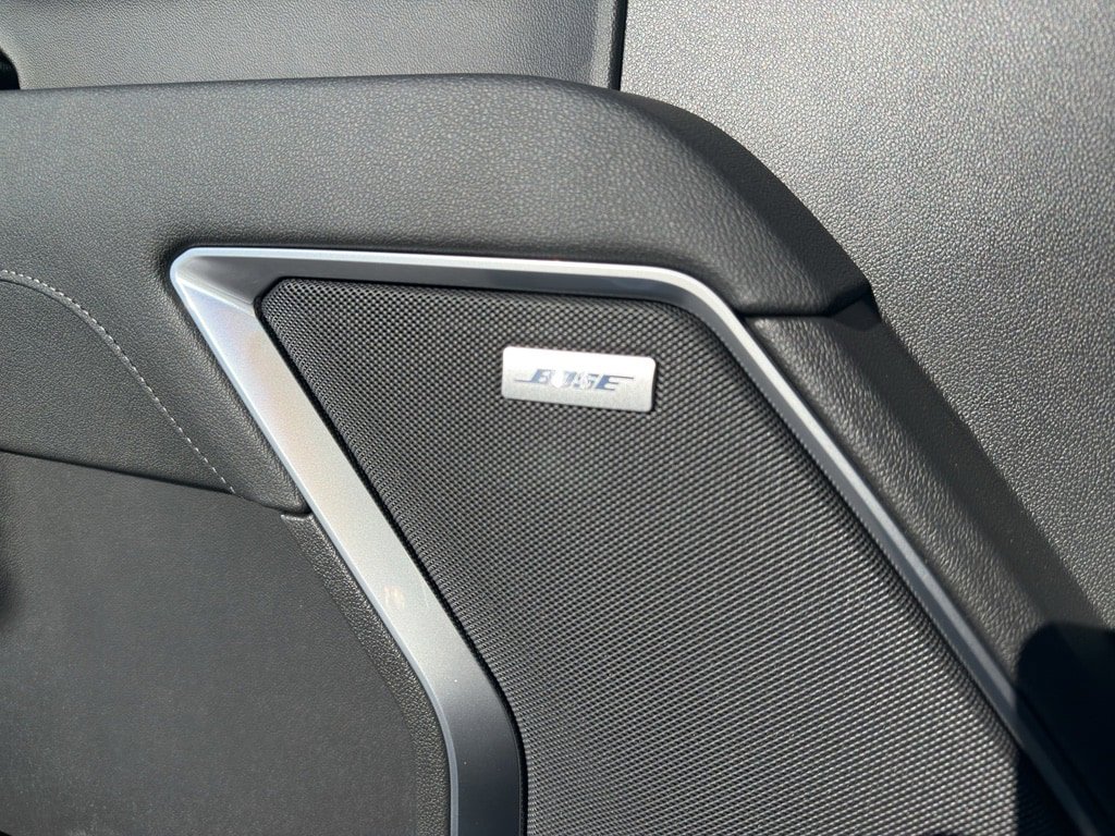 New 2026 GMC Sierra 1500 SLT w/ SLT Premium Package image 18