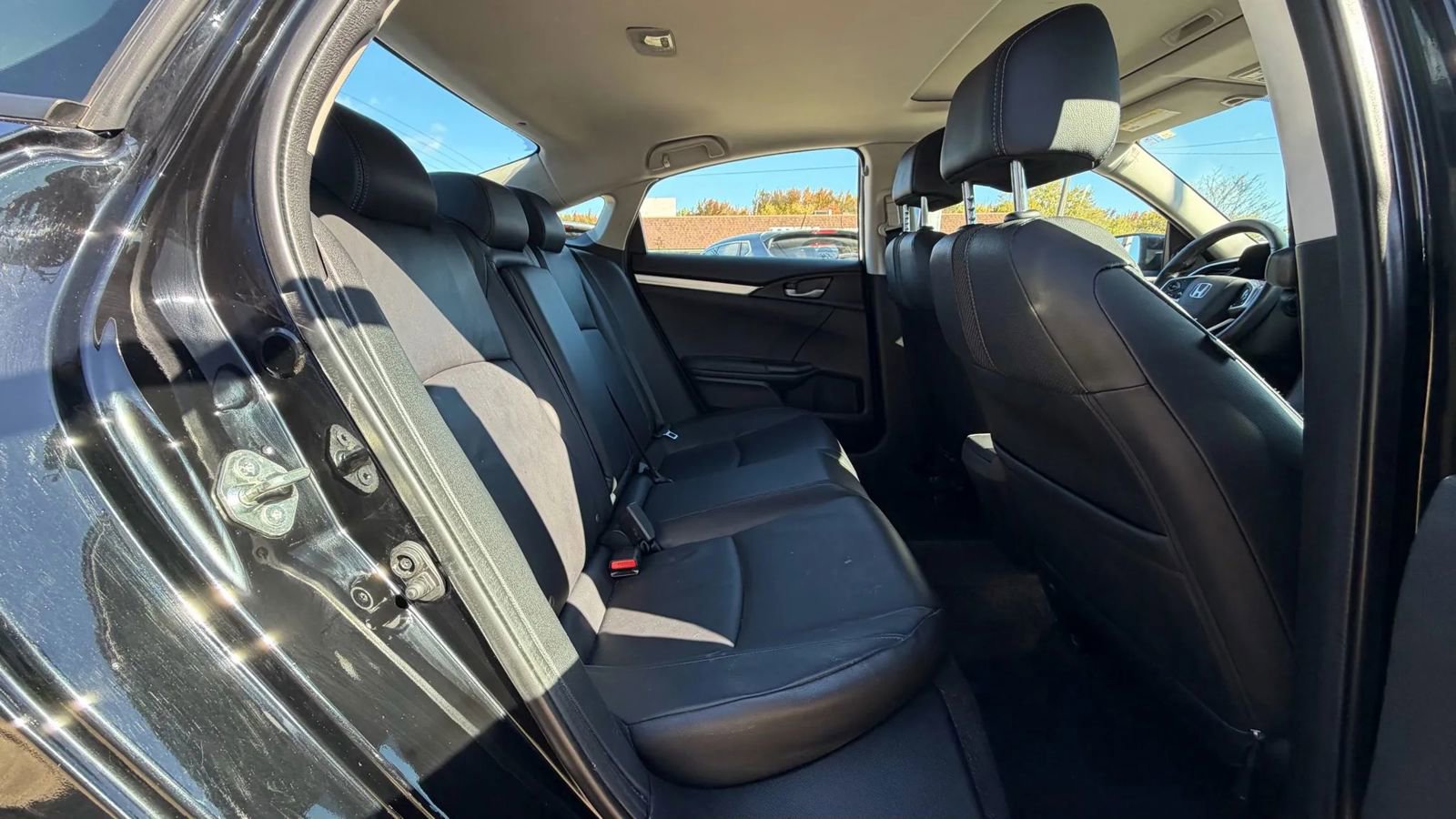 Used 2020 Honda Civic EX-L image 15