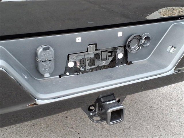 New 2026 GMC Sierra 1500 Elevation image 6