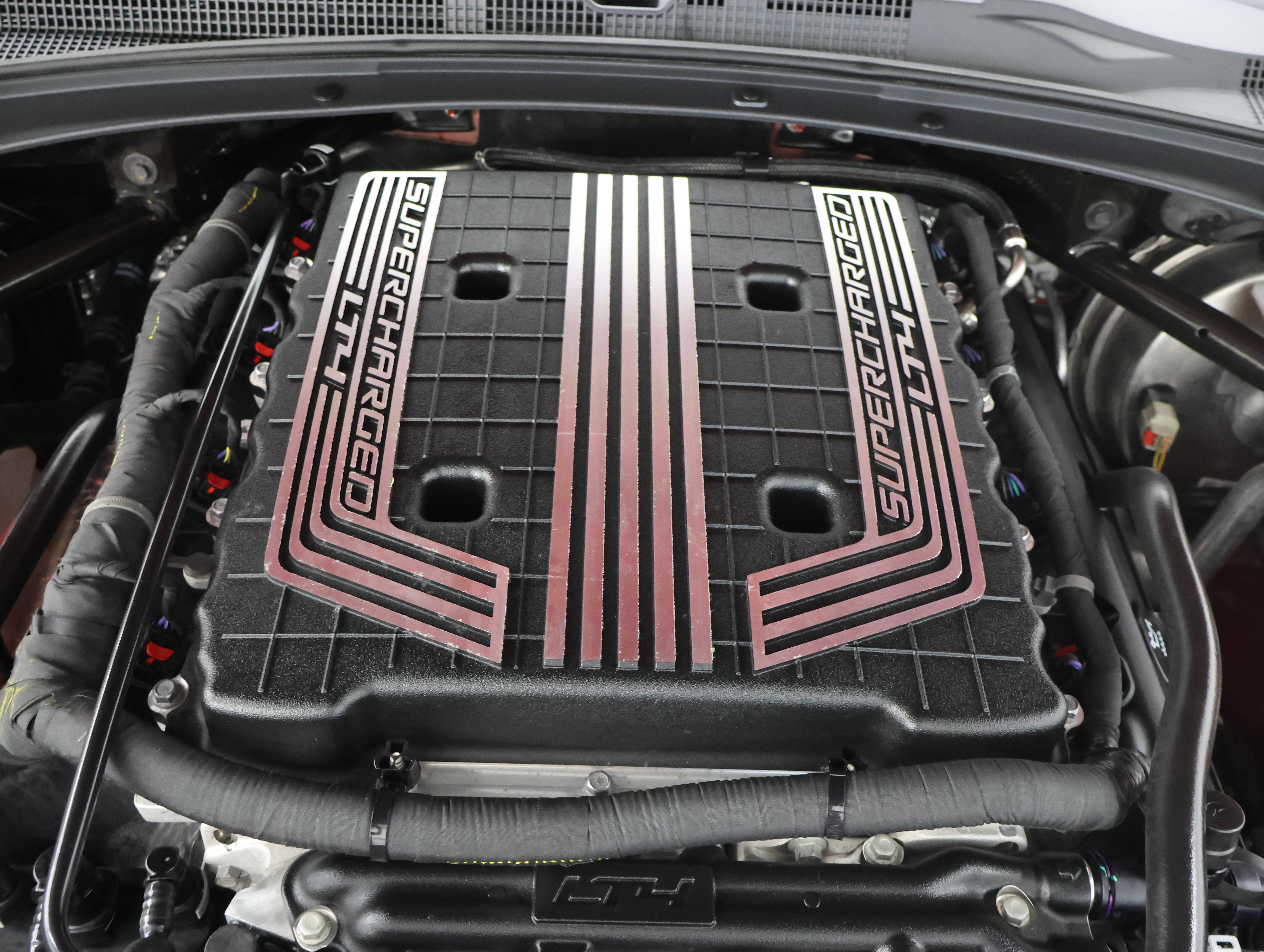 Used 2017 Chevrolet Camaro ZL1 RWD image 19