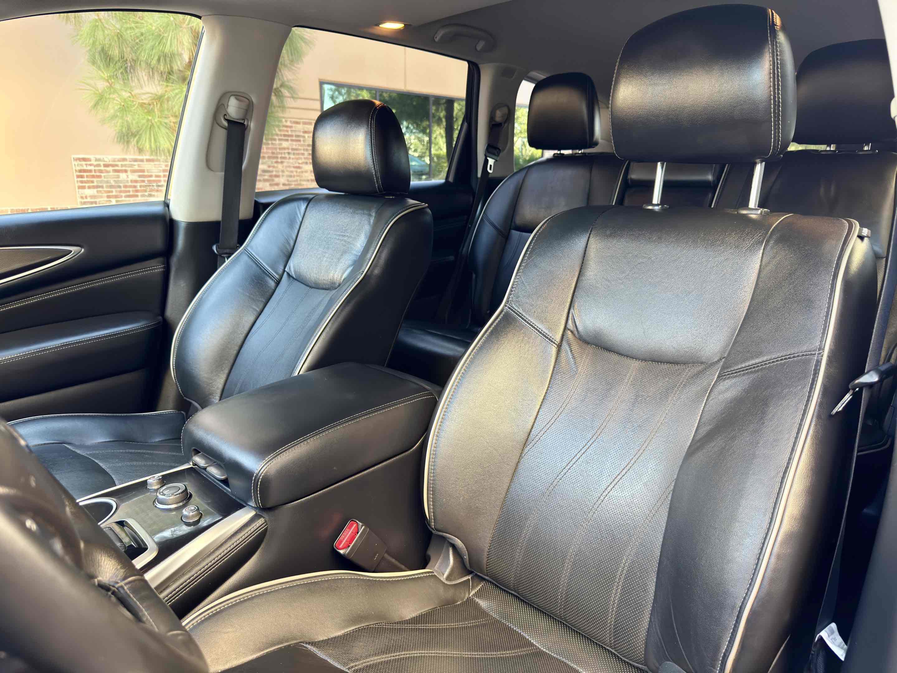 Used 2017 INFINITI QX60 FWD w/ Premium Plus Package image 40