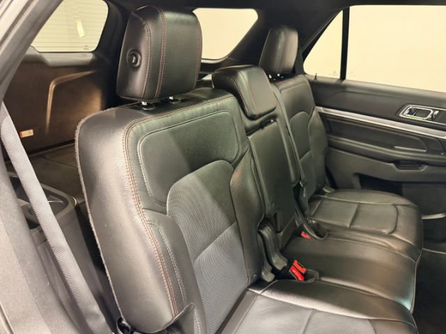 Used 2016 Ford Explorer Sport w/ Equipment Group 401A AWD/4WD image 17