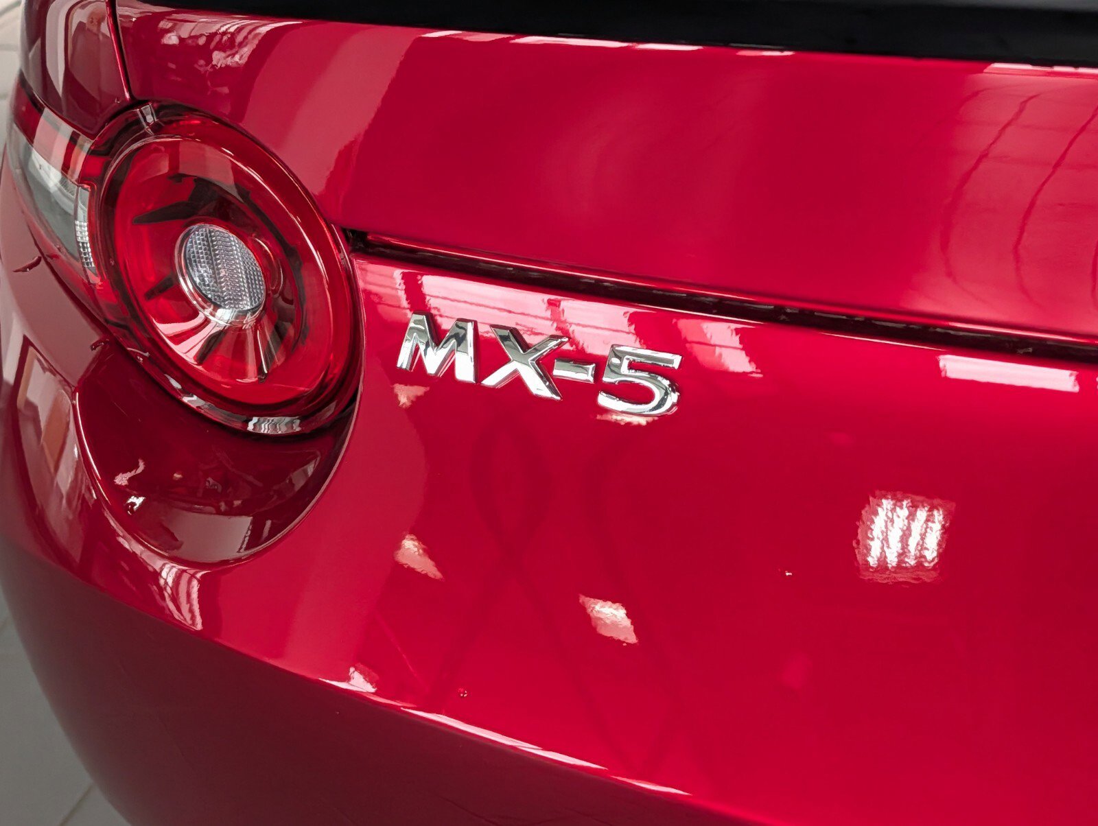 New 2026 MAZDA MX-5 Miata Club w/ Weather Package image 5