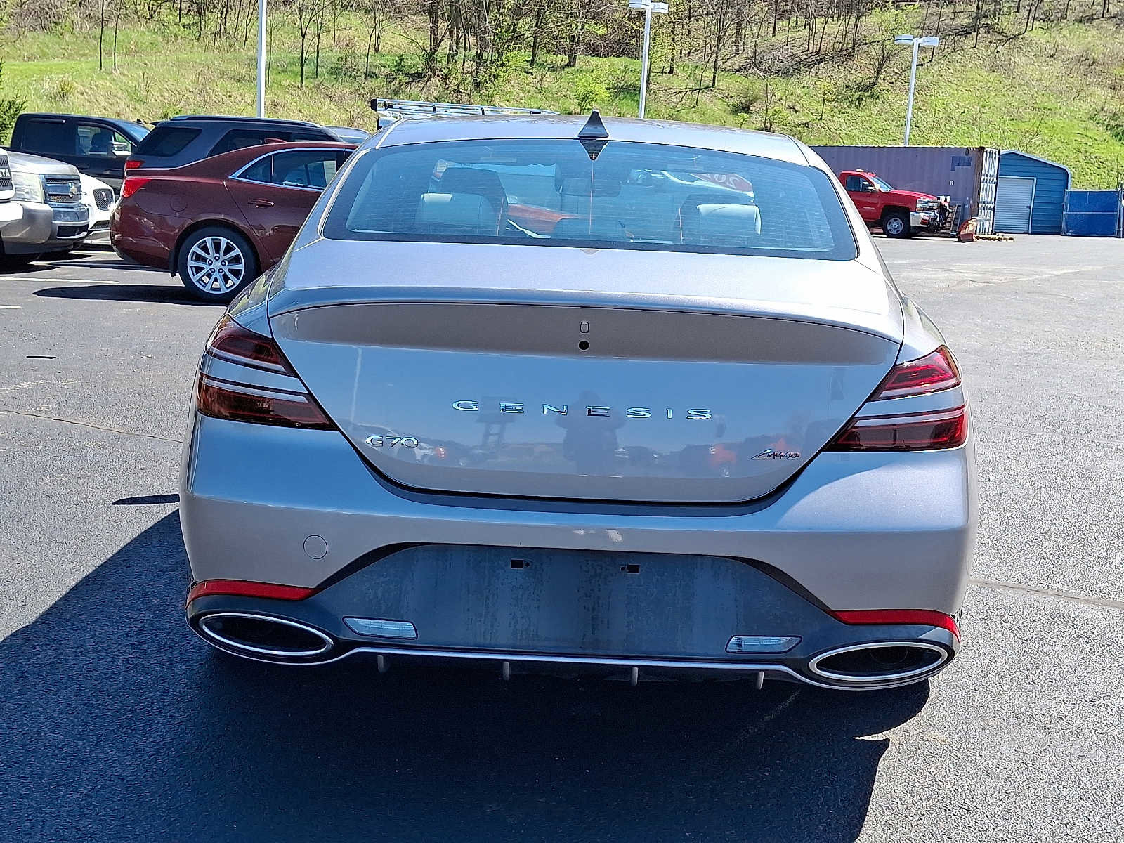 Used 2025 Genesis G70 2.5T image 5