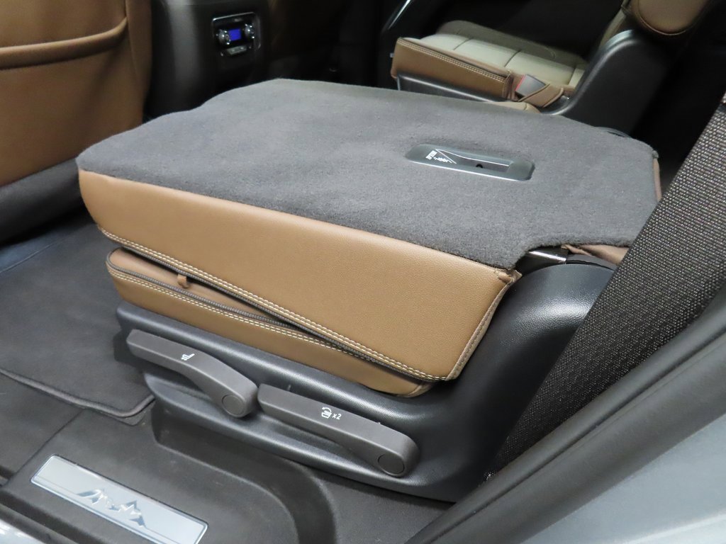 Used 2025 Chevrolet Tahoe High Country image 67