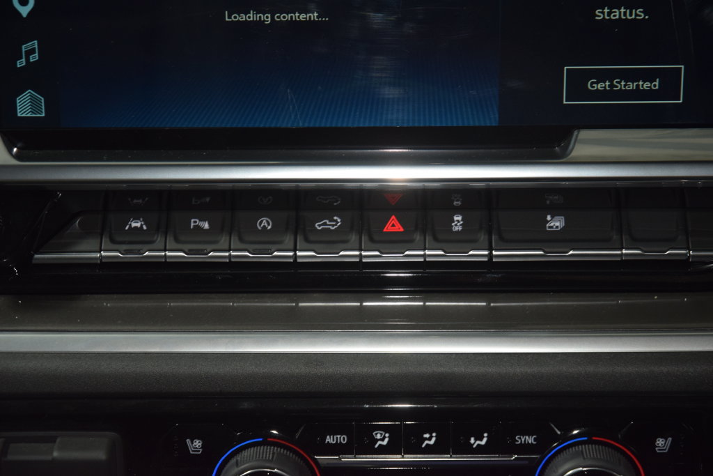 Used 2026 Chevrolet Silverado 1500 High Country w/ High Country Premium Package AWD/4WD image 33