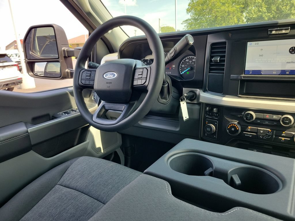 New 2026 Ford F250 XL w/ STX Appearance Package AWD/4WD image 13