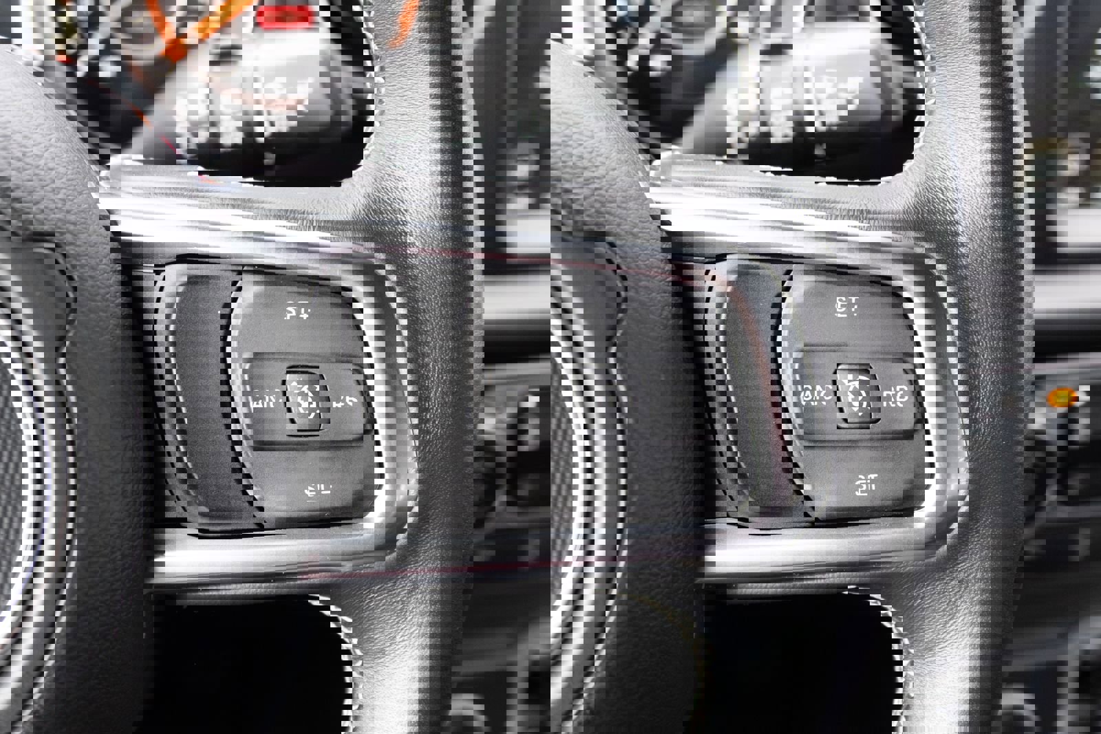 Used 2018 Jeep Wrangler Unlimited Sahara w/ Uconnect 4C Nav & Sound Group image 3