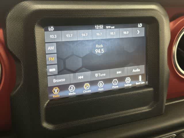 Used 2019 Jeep Wrangler Unlimited Rubicon w/ LED Lighting Group AWD/4WD image 22