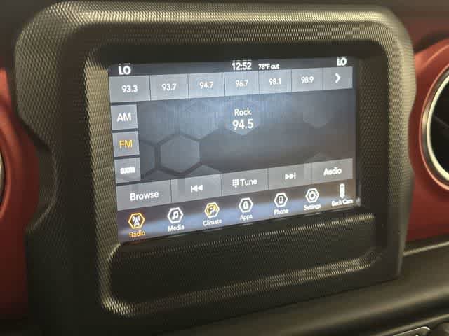 Used 2019 Jeep Wrangler Unlimited Rubicon w/ LED Lighting Group AWD/4WD image 22