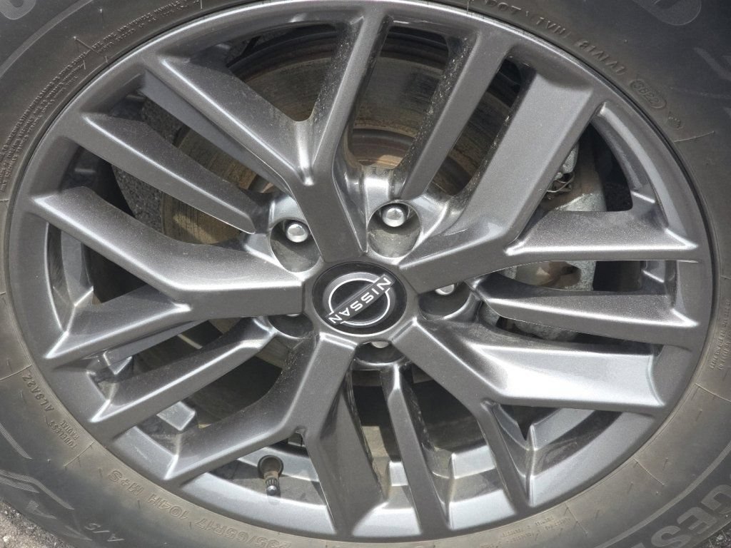 Certified 2023 Nissan Rogue S AWD/4WD image 14
