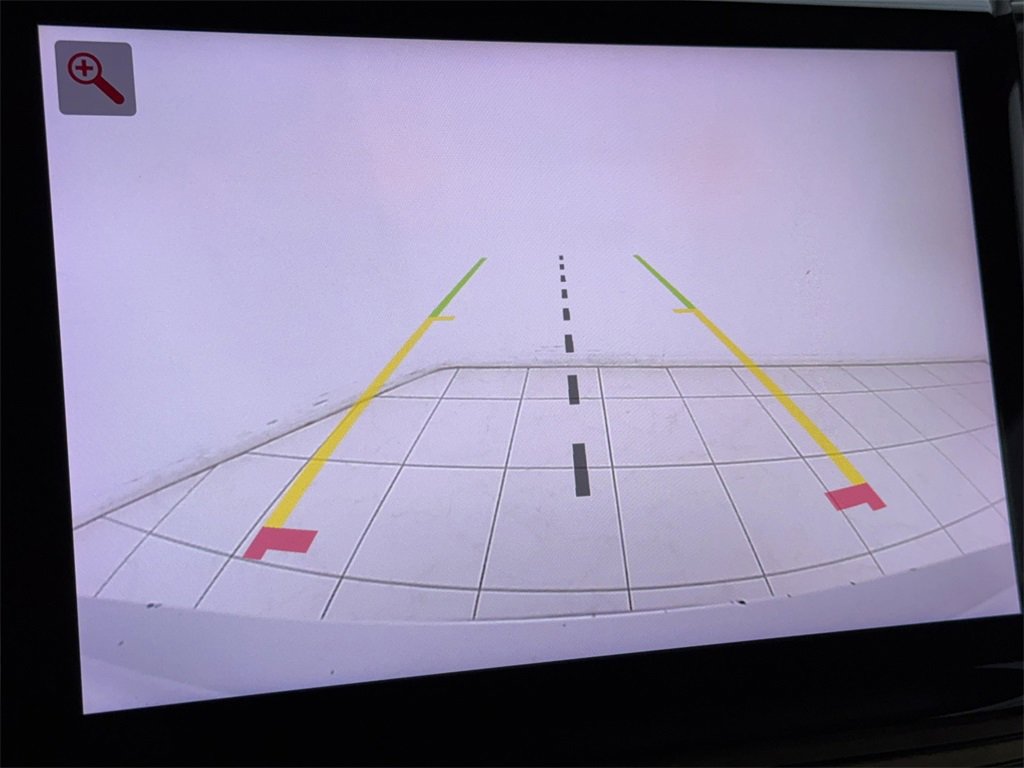 Used 2024 Jeep Grand Cherokee L Limited w/ Black Appearance Package image 26