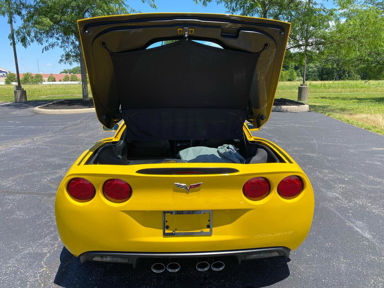 Used 2007 Chevrolet Corvette Z06 w/ Preferred Equipment Group RWD image 28