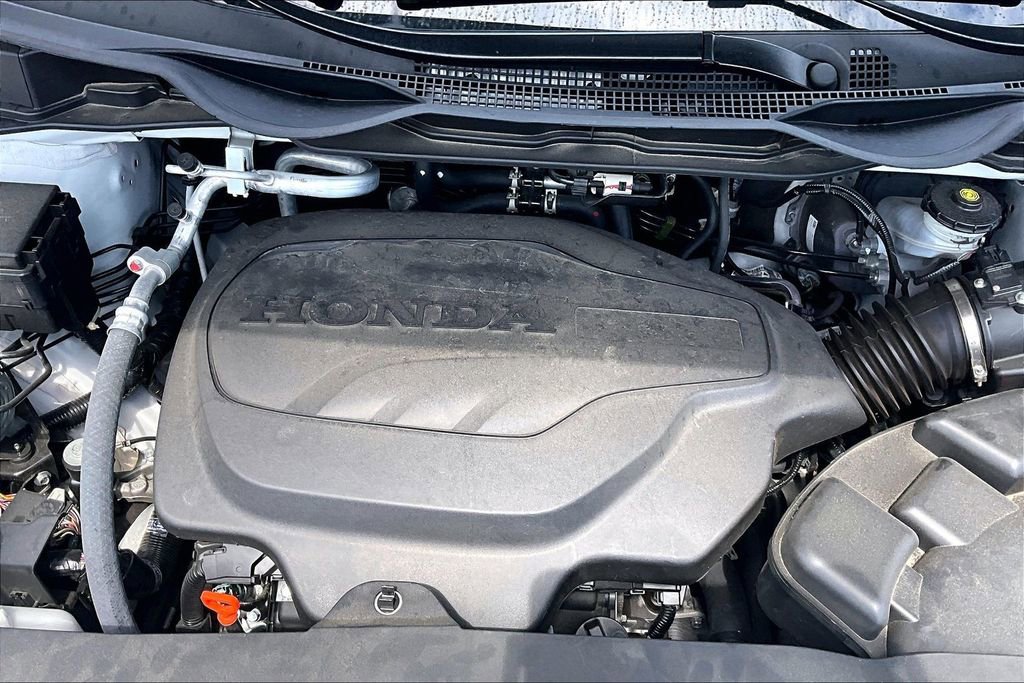 Used 2024 Honda Odyssey Elite image 31