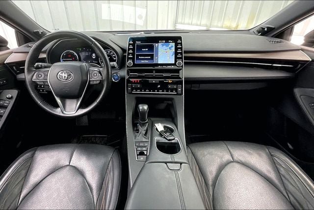 Used 2022 Toyota Avalon Limited w/ Advanced Safety Package FWD image 15