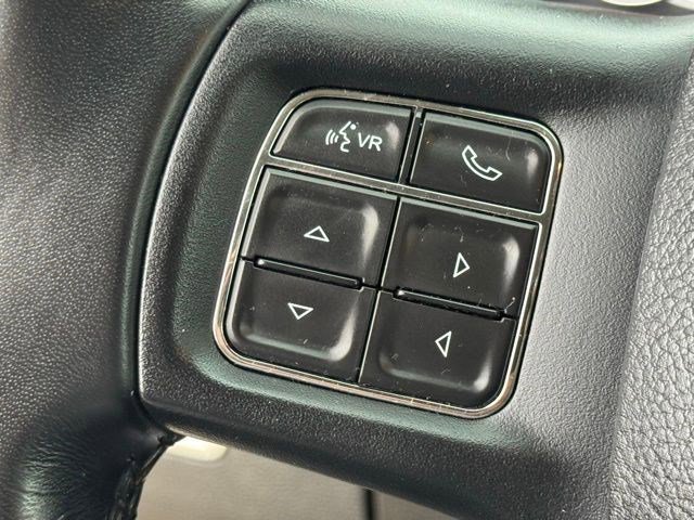 Certified 2019 RAM 1500 Classic SLT w/ Luxury Group image 17