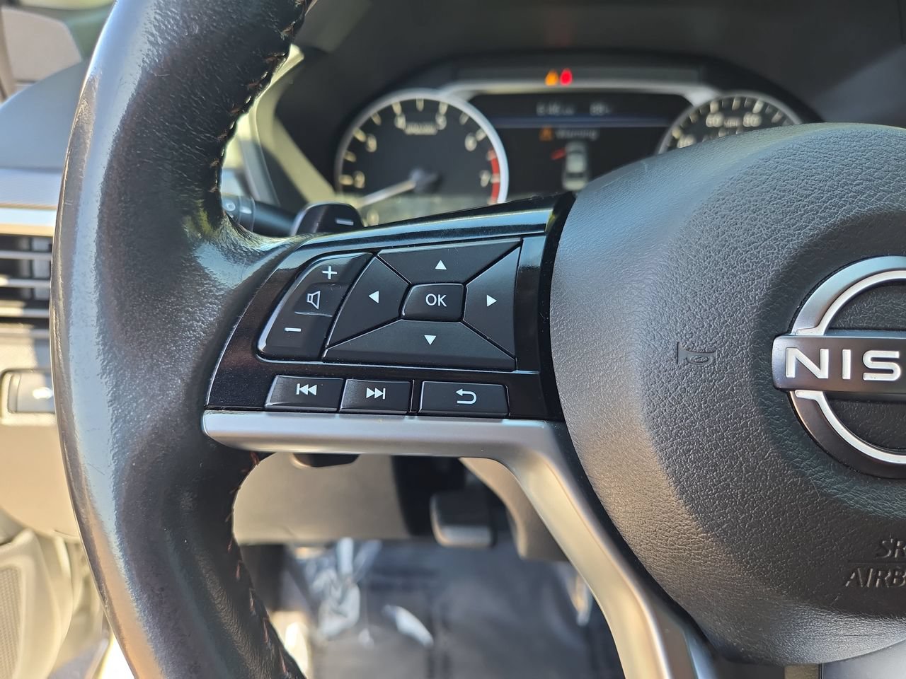 Certified 2023 Nissan Altima 2.5 SR FWD image 16
