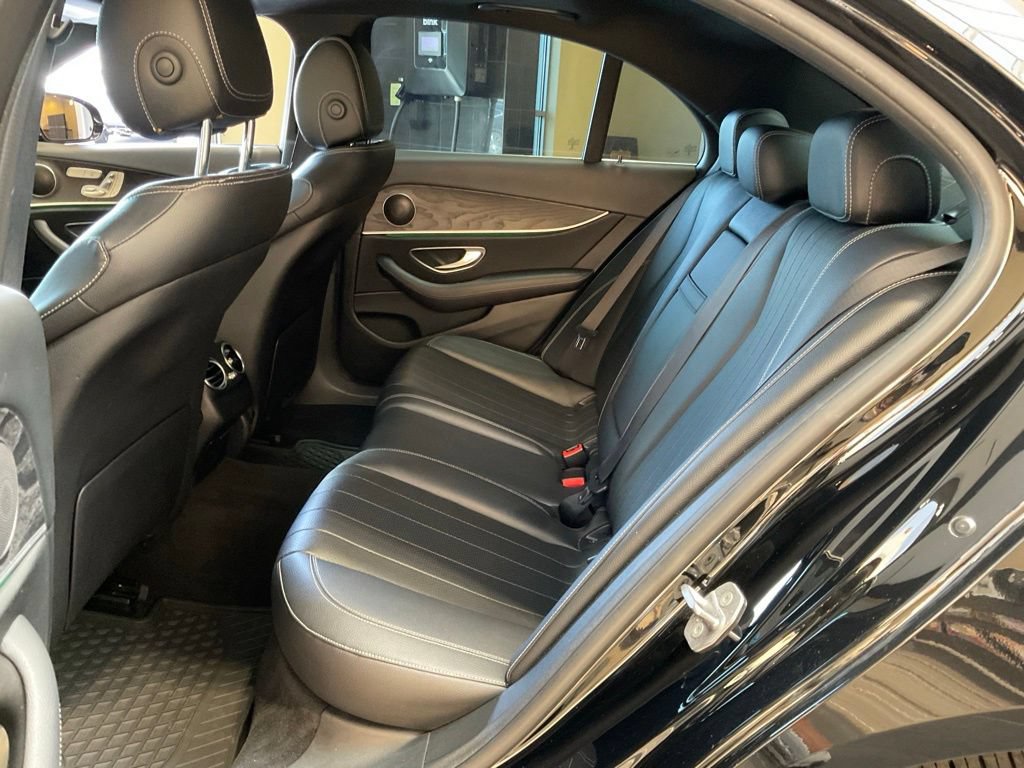 Used 2017 Mercedes-Benz E 300 4MATIC image 21