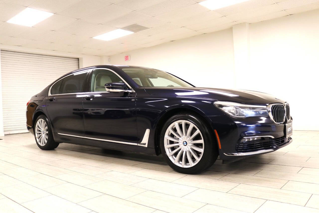 Used 2016 BMW 740i RWD image 5