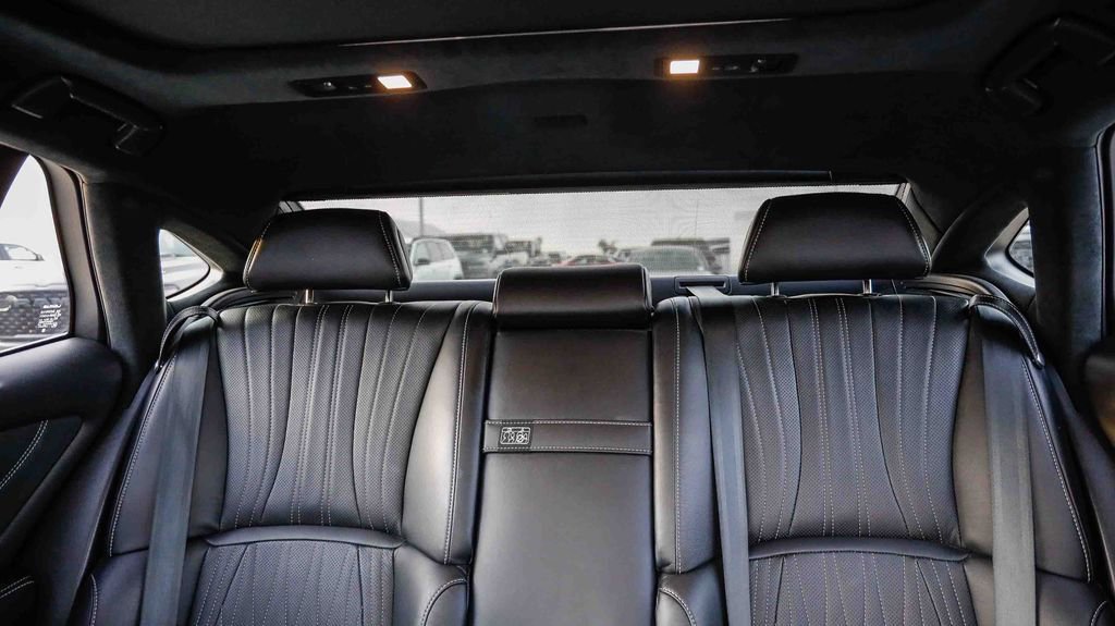 Used 2021 Lexus LS 500 w/ Interior Upgrade Package image 27