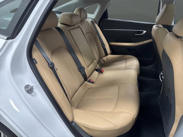 Used 2025 Hyundai Sonata Limited image 31