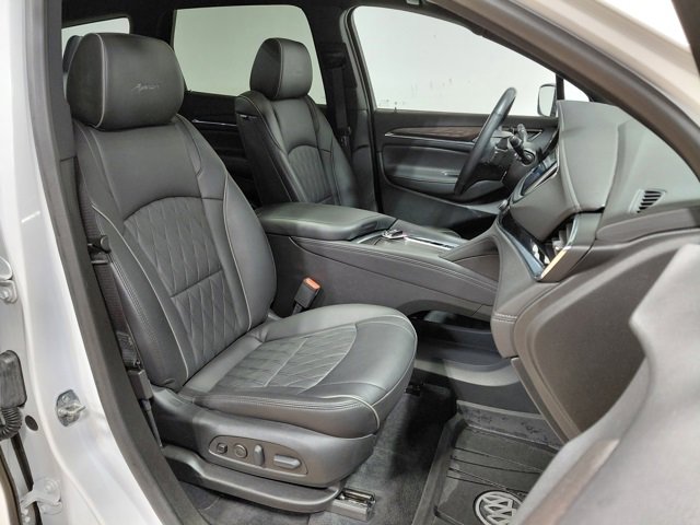 Certified 2023 Buick Enclave Avenir w/ Avenir Technology Package image 31