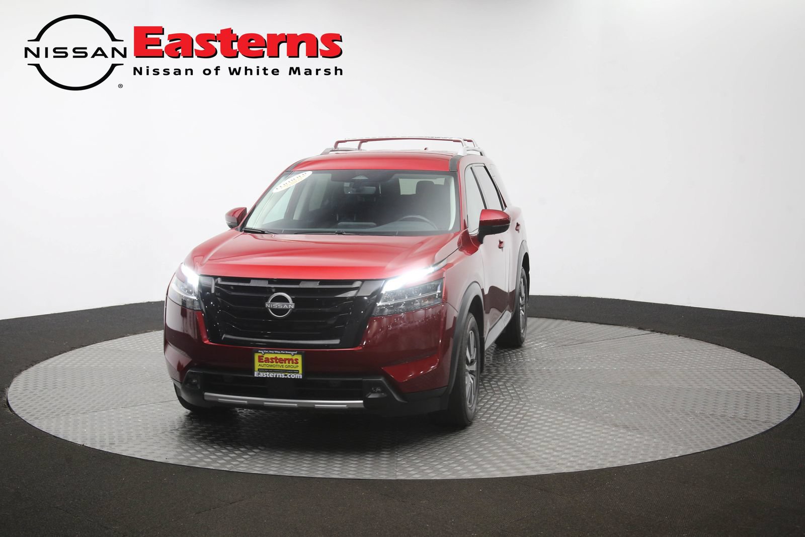 Used 2023 Nissan Pathfinder SL w/ Lighting Package (N92) AWD/4WD image 49