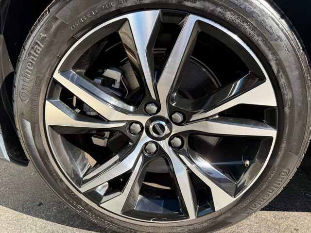 Used 2024 Volvo S60 B5 Core image 9