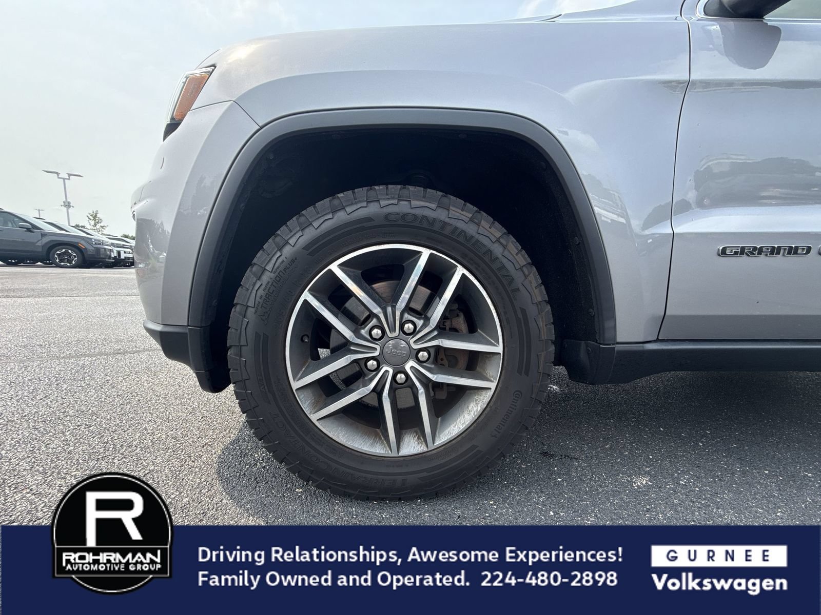 Used 2019 Jeep Grand Cherokee Limited w/ Luxury Group II AWD/4WD image 11