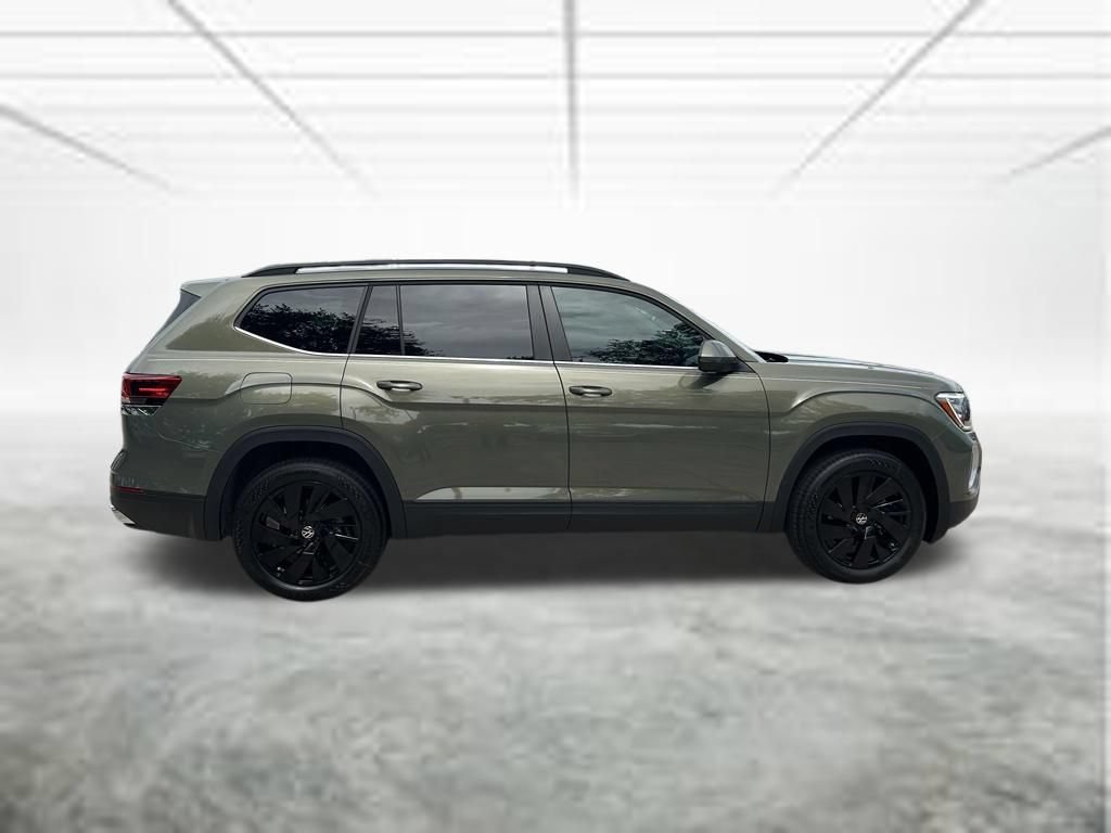 New 2026 Volkswagen Atlas SE FWD image 6