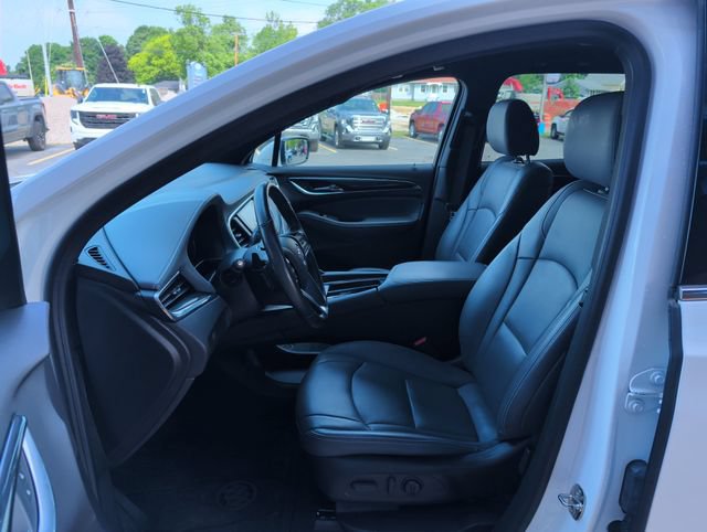 Used 2023 Buick Enclave Essence w/ LPO, Floor Liner Package FWD image 10