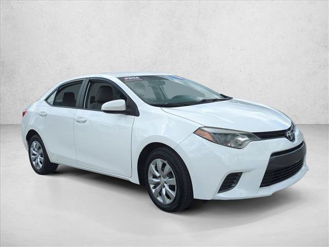 Used 2015 Toyota Corolla LE FWD image 3