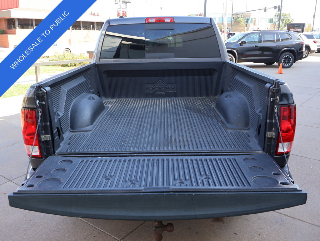 Used 2016 RAM 1500 Classic SLT AWD/4WD image 7